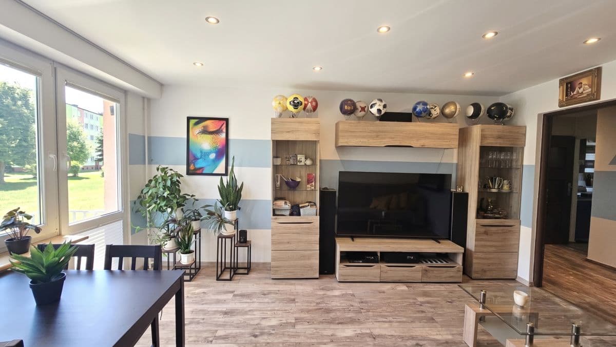 Wohnung - 4 Zimmer - 61 m² - ul. Krzysztofa Kamila Baczyńskiego Zgierz