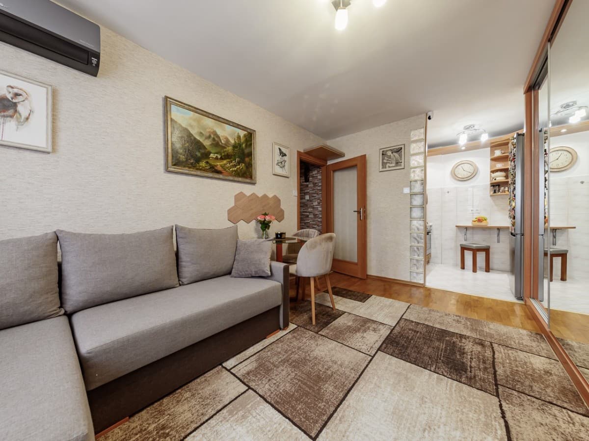 Apartment - 2 rooms - 38 m² - Smocza St. Warsaw Wola Nowolipki
