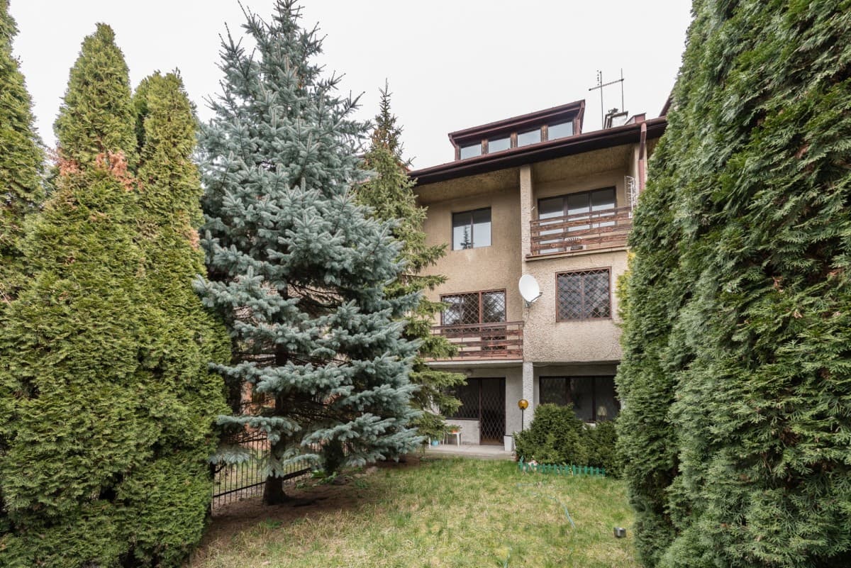 Будинок - 6 кімнат - 240 м² - вул. Завойська Варшава Мокотув Садиба