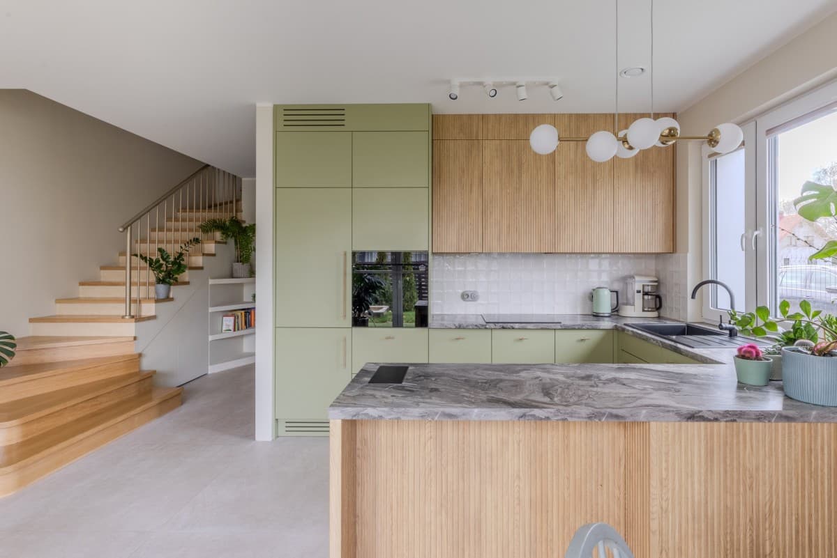 Stylish 5-Room House in Warszawa Białołęka - 146 m²