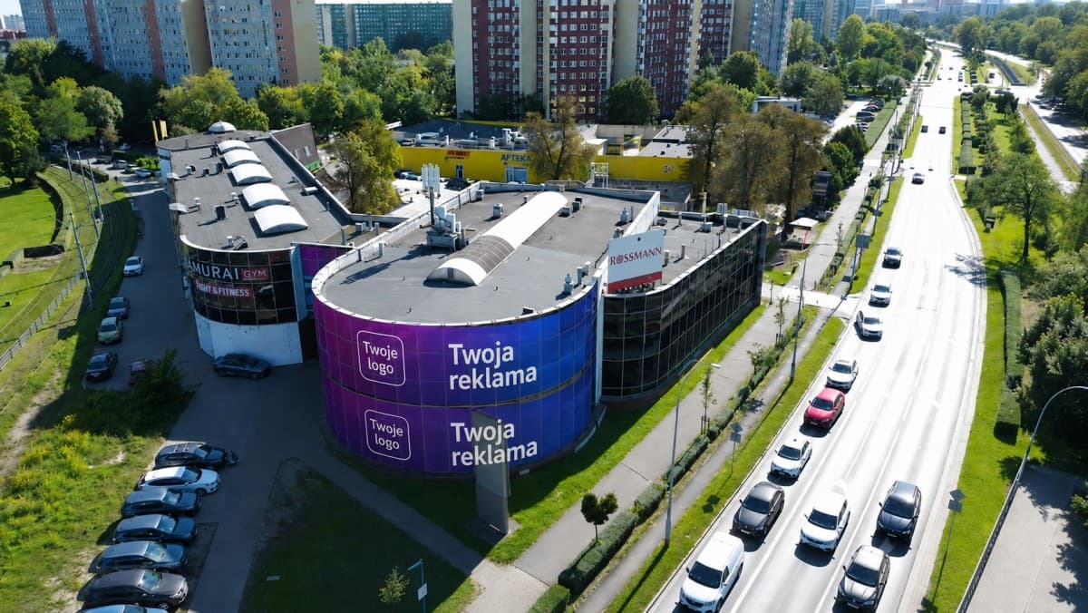 Lokal - 6 pokoi - 825 m² - winda - ul. Bałtycka Wrocław