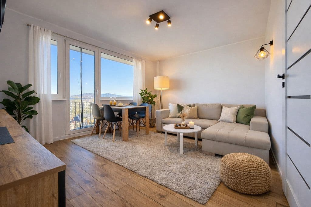 Stylish 3-Room Apartment with Balcony in Kielce - 54 m²