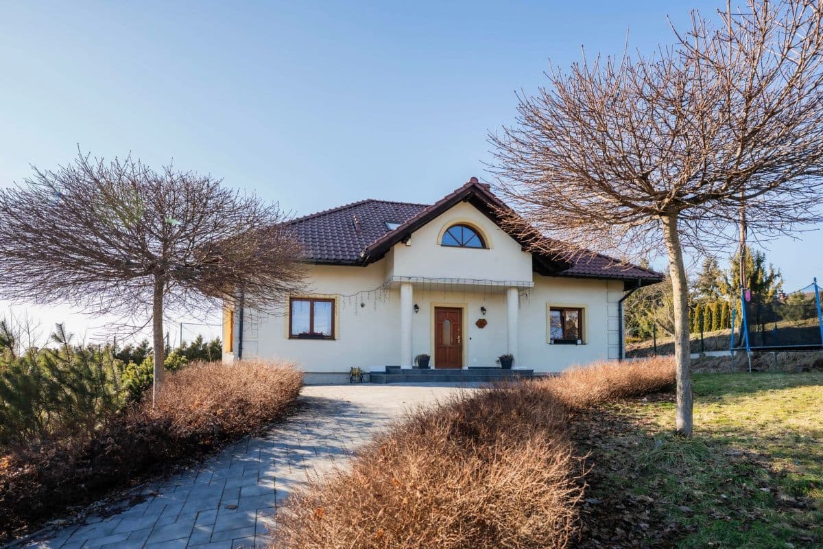 Haus - 7 Zimmer - 197 m² - Golkowice