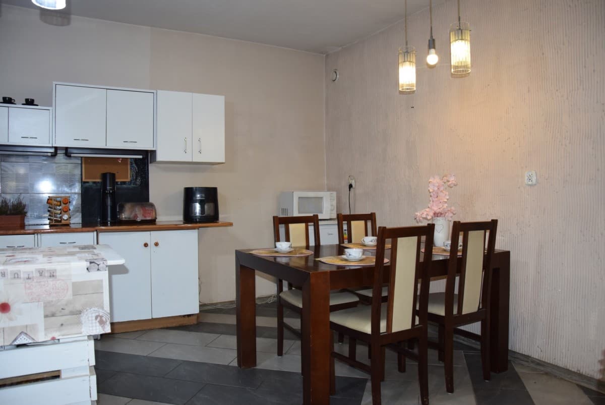 Haus - 6 Zimmer - 210 m² - ul. Jana Dekerta Brzeziny