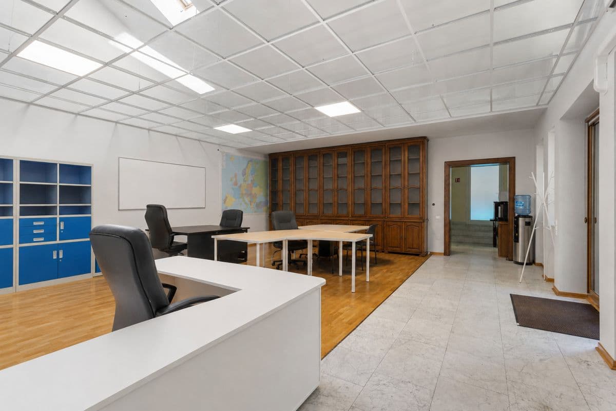 Property - 1 room - 696 m² - Truskawkowa St. Poznań Szczepankowo