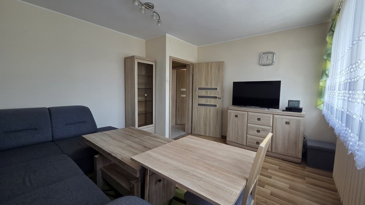 Квартира - 3 кімнати - 45 м² - вул. св. Кінги Хожув
