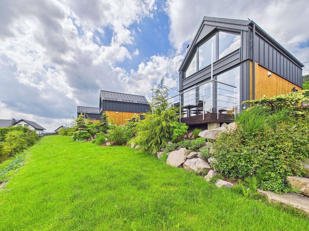 Будинок - 2 кімнати - 150 м² - Завоя