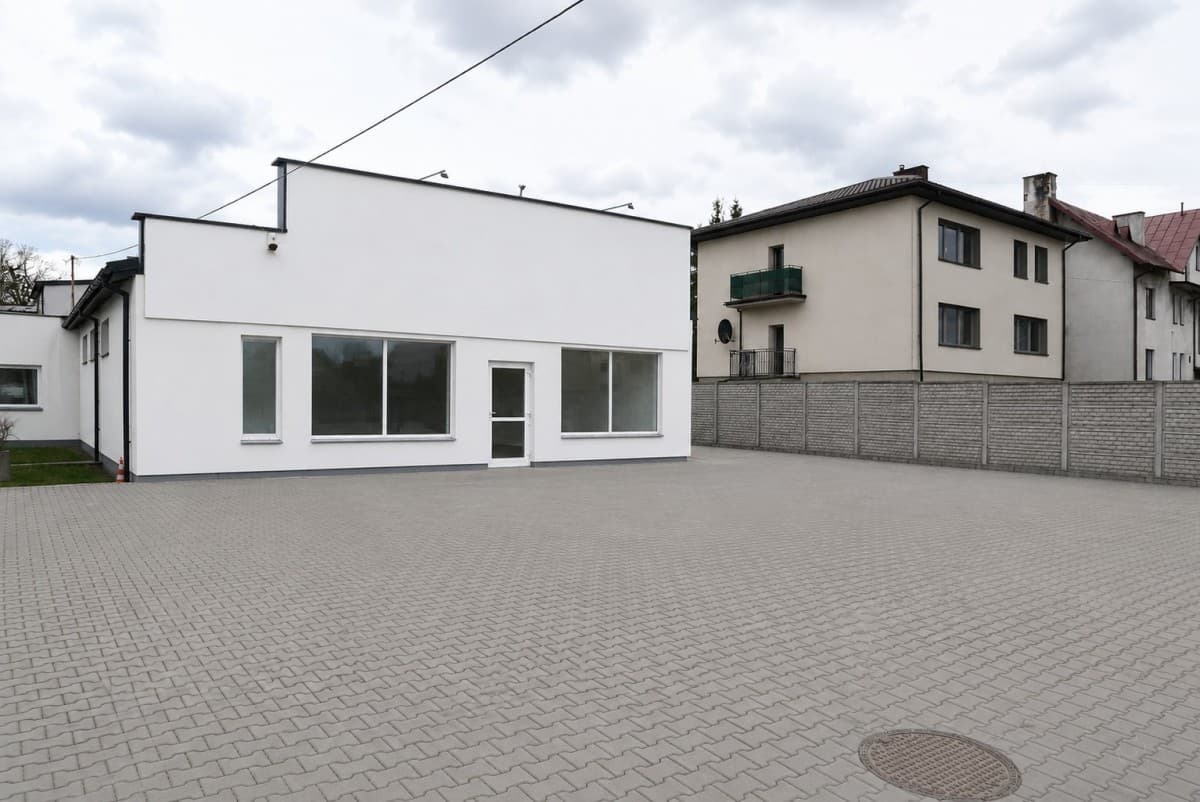 로컬 - 182 m² - ul. Długa Zgierz