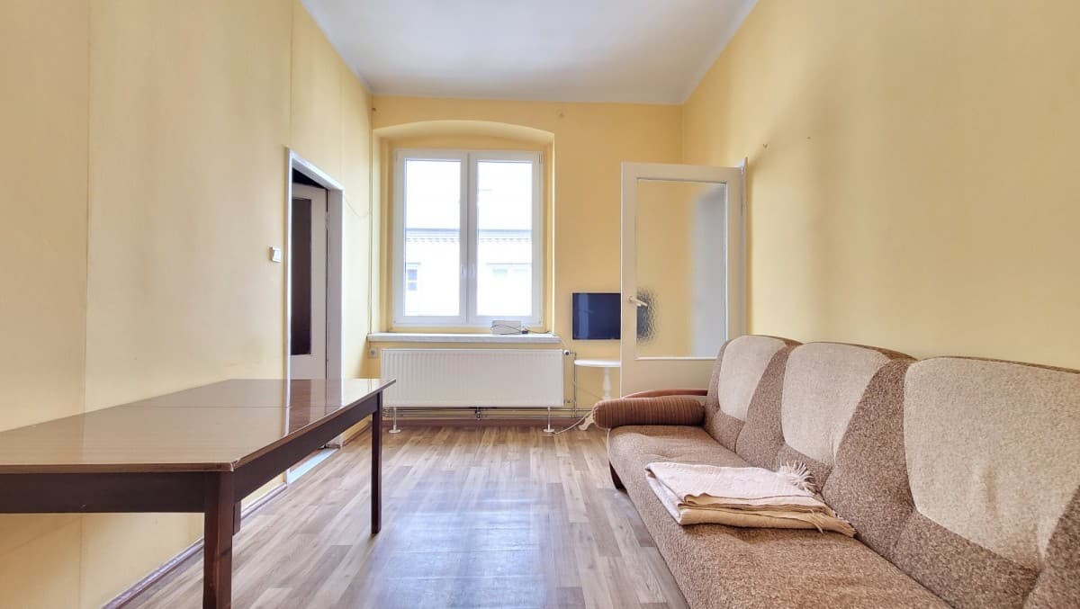 Квартира - 2 кімнати - 49 м² - вул. Новопогонська Челадзь