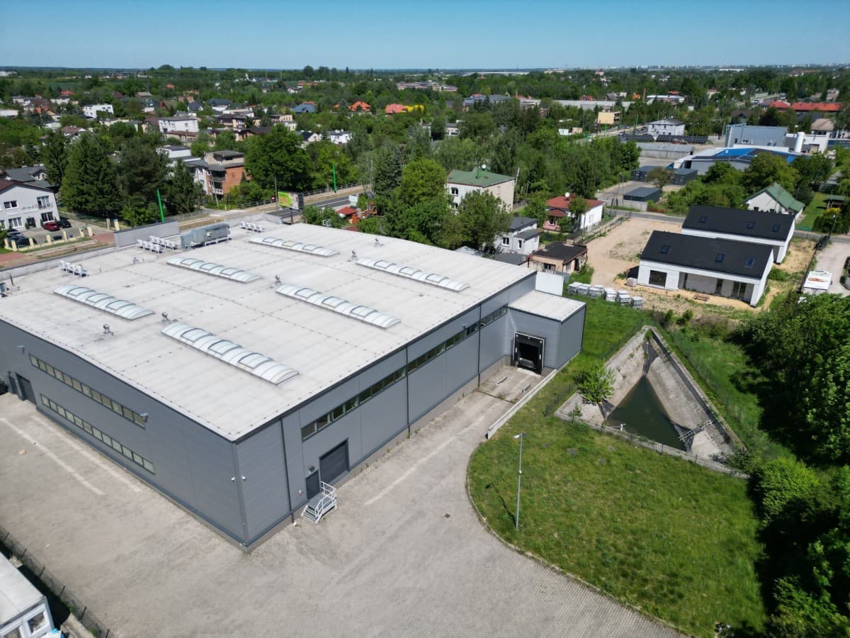 Obiekt - 1700 m² - ul. Łódzka Ksawerów