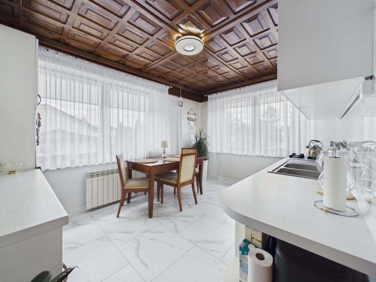 Haus - 4 Zimmer - 146 m² - Wesoła Gomunice