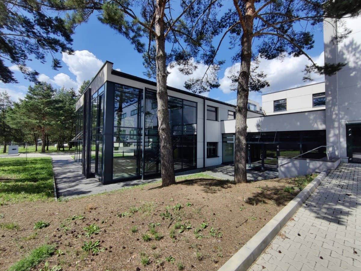 Objekt - 10 Zimmer - 2618 m² - ul. Świętokrzyska Kielce