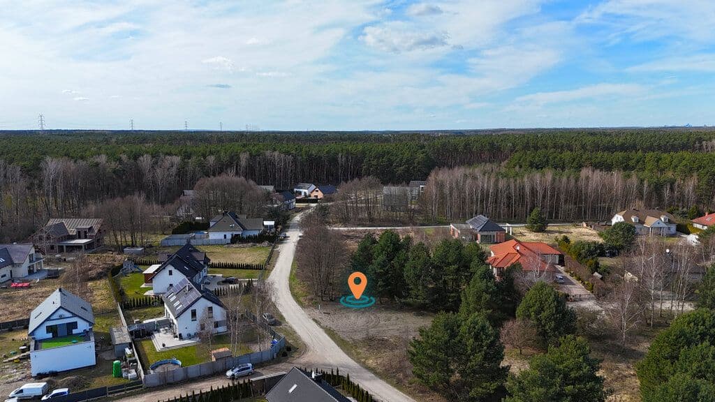 Участок - 1144 м² - ул. Малиновая Борувец