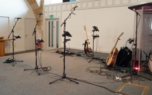 Nowe Normy Akustyczne: Czy Twoje Mieszkanie Będzie Droższe?